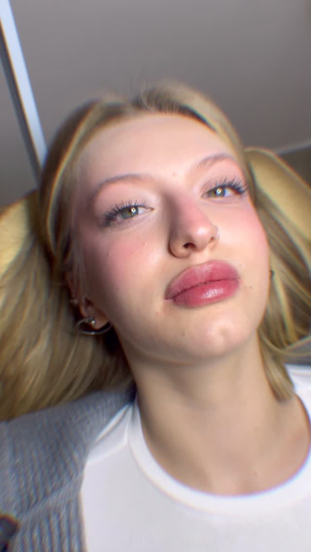 Post 10 by ODESZA BEAUTY on Instagram (video)