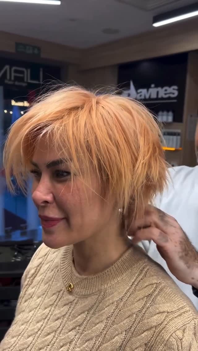 Post 6 by MALİ KUAFÖR on Instagram (video)
