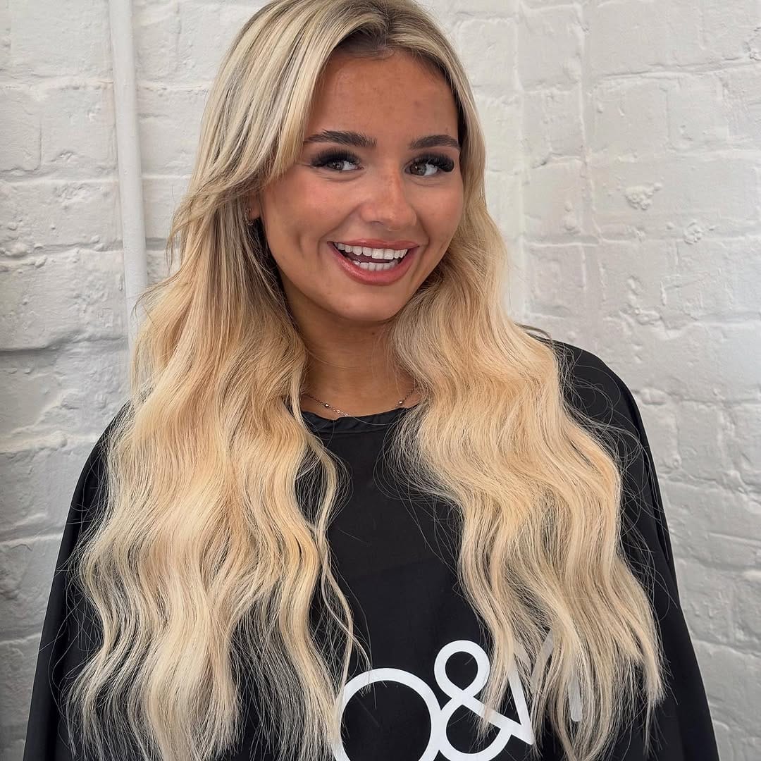 Post 9 by 𝐇𝐚𝐢𝐫 𝐛𝐲 𝐃𝐞𝐬𝐭𝐢𝐧𝐲 𝐋𝐨𝐮𝐢𝐬𝐞 on Instagram (image)