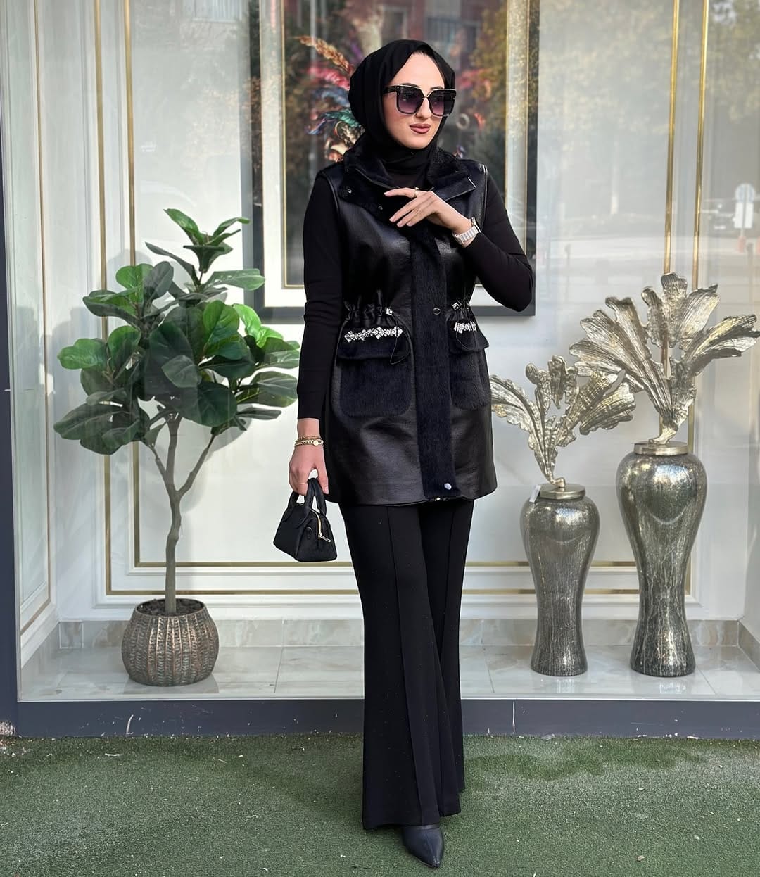 Post 8 by PERY BUTİK on Instagram (carousel)