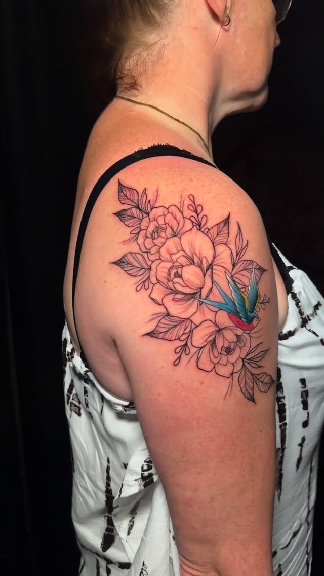 Post 9 by Constantine Ink &  Art Gallery on Instagram (video)