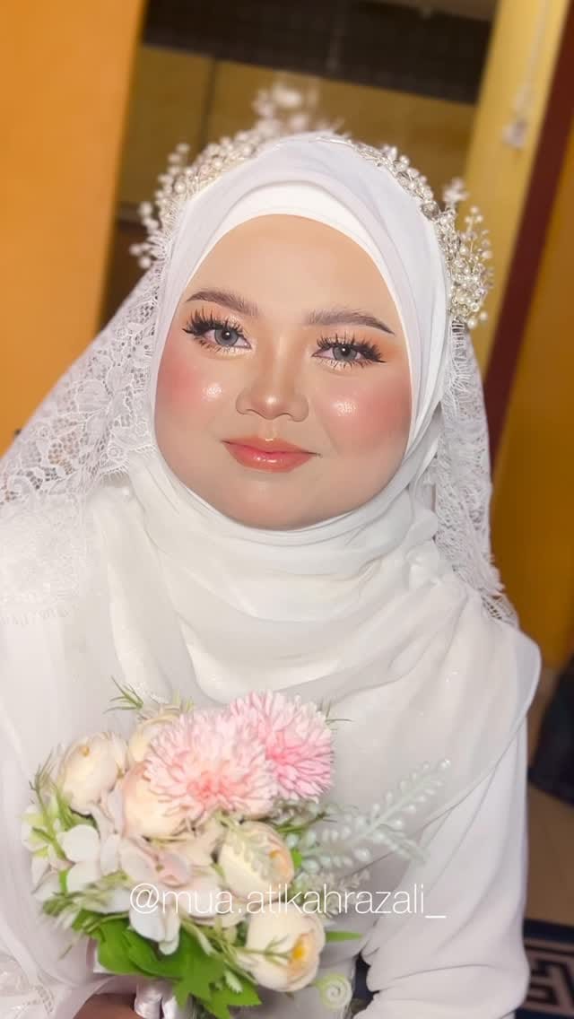 Post 8 by MUA PERAK l KL l SHAH ALAM🇲🇾 on Instagram (video)