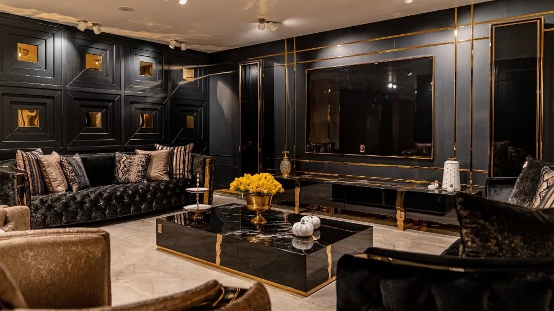 Post 3 by SS LUXURY GROUP on Instagram (carousel)