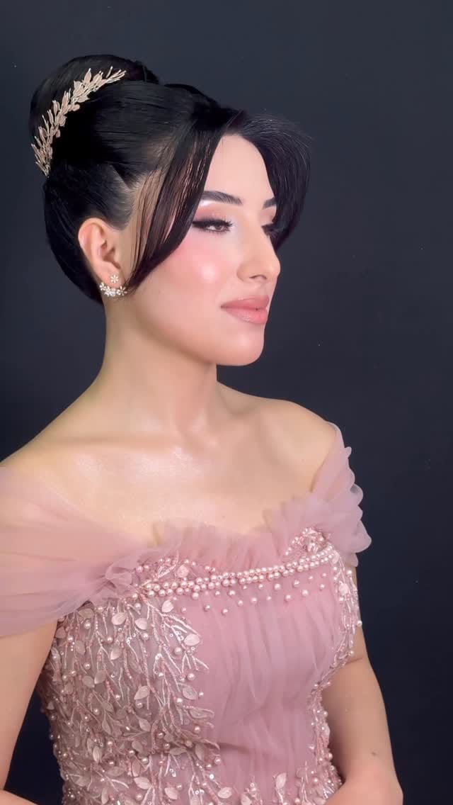Post 5 by Hatice Akkurt on Instagram (video)