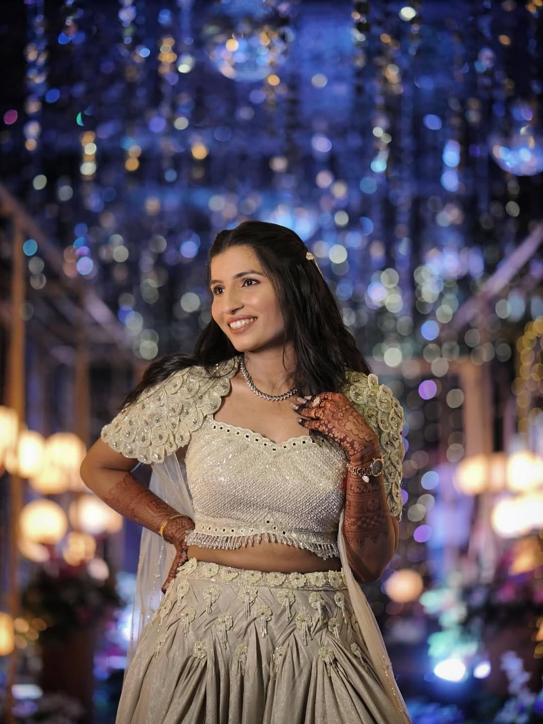 Post 6 by Poonam & Trupti gangani🧿 on Instagram (image)