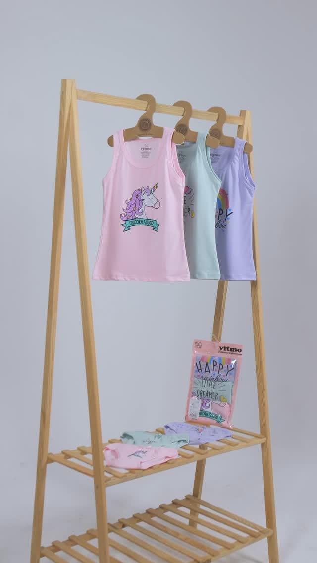 Post 6 by Vitmo Baby Kids on Instagram (video)
