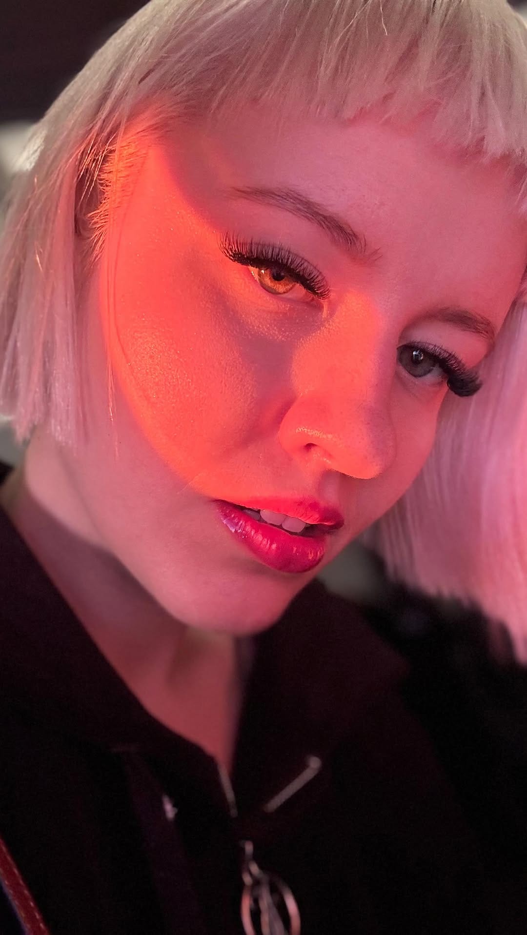 Post 2 by Helsinki Starr on Instagram (video)
