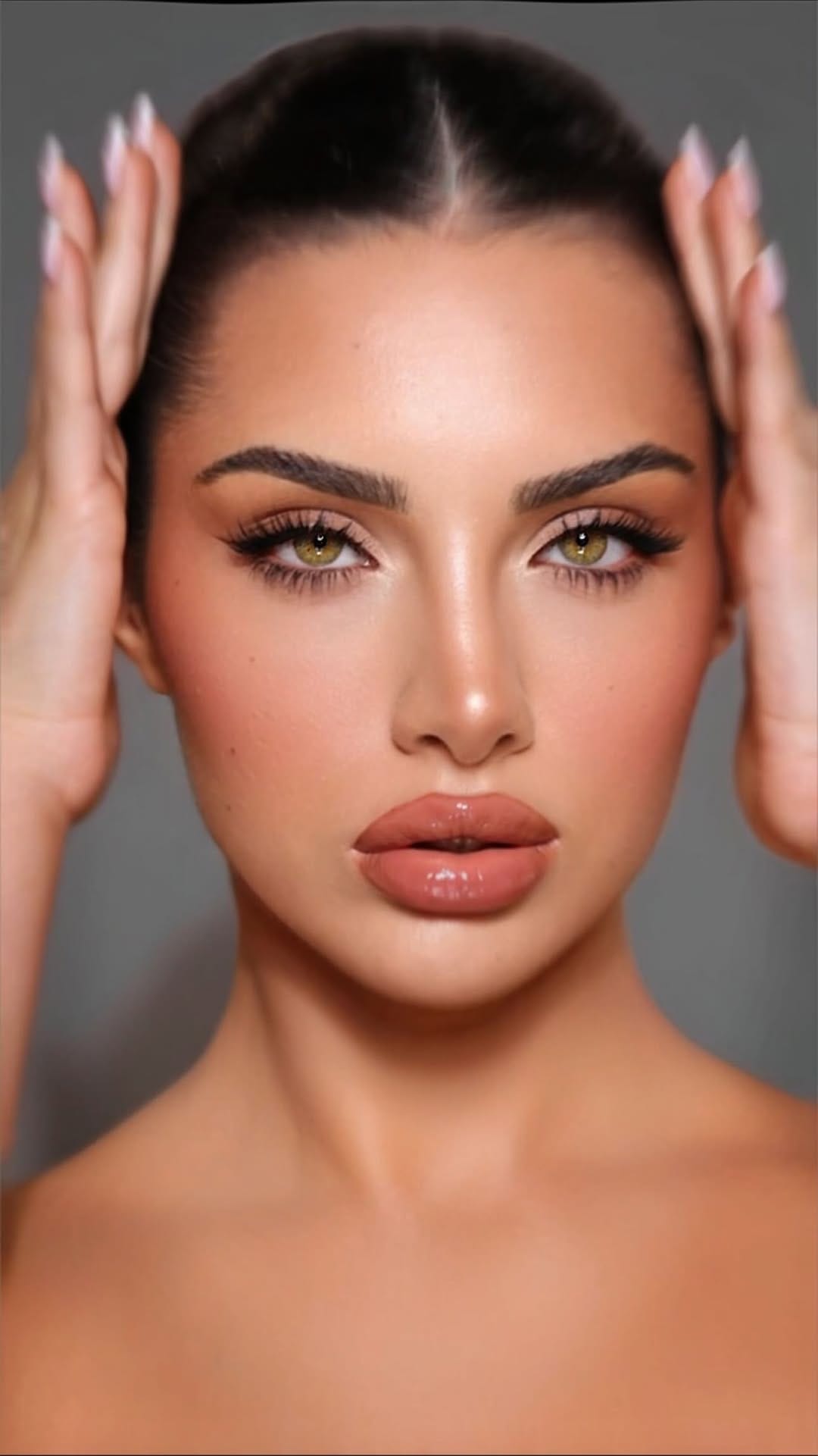 Post 9 by Rimaz | Pro Makeupartist Alanya on Instagram (video)