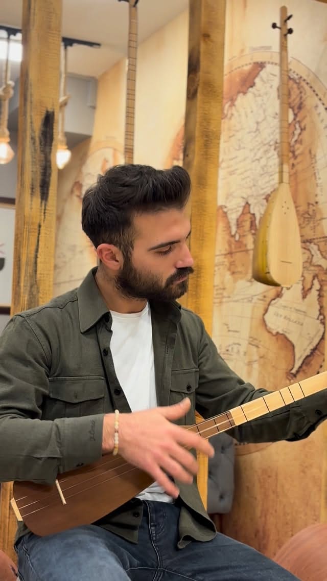Post 8 by Pir Müzik on Instagram (video)