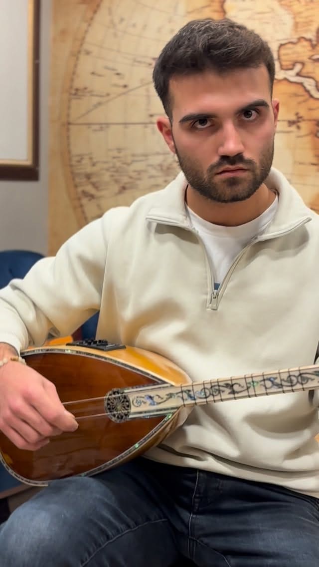 Post 3 by Pir Müzik on Instagram (video)