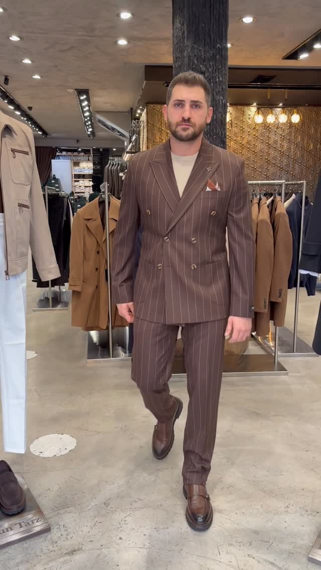 Post 5 by HarunTarz | Takım Elbise on Instagram (video)