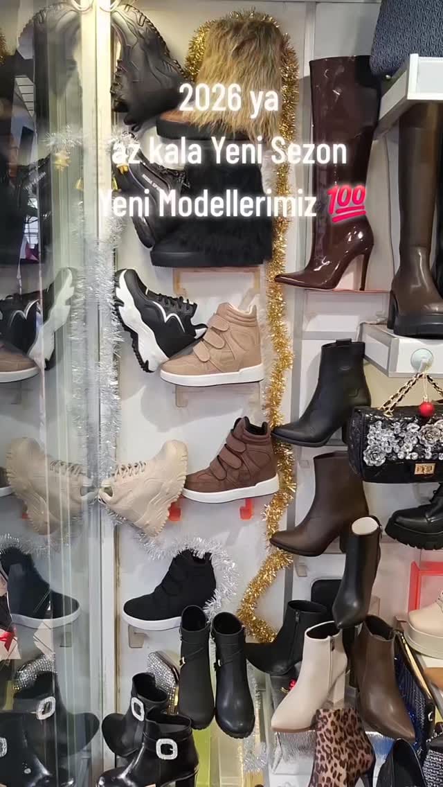 Post 5 by Moda Life Ayakkabı on Instagram (video)