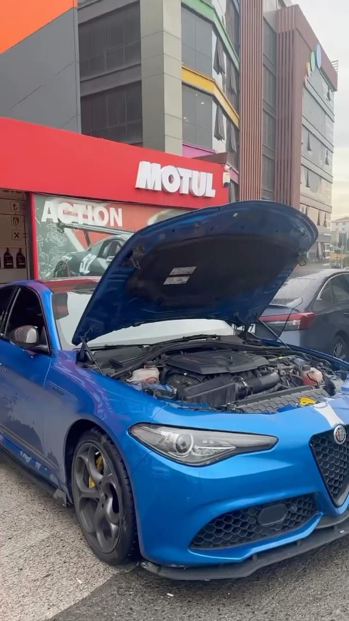 Post 7 by ataşehirgarage on Instagram (video)