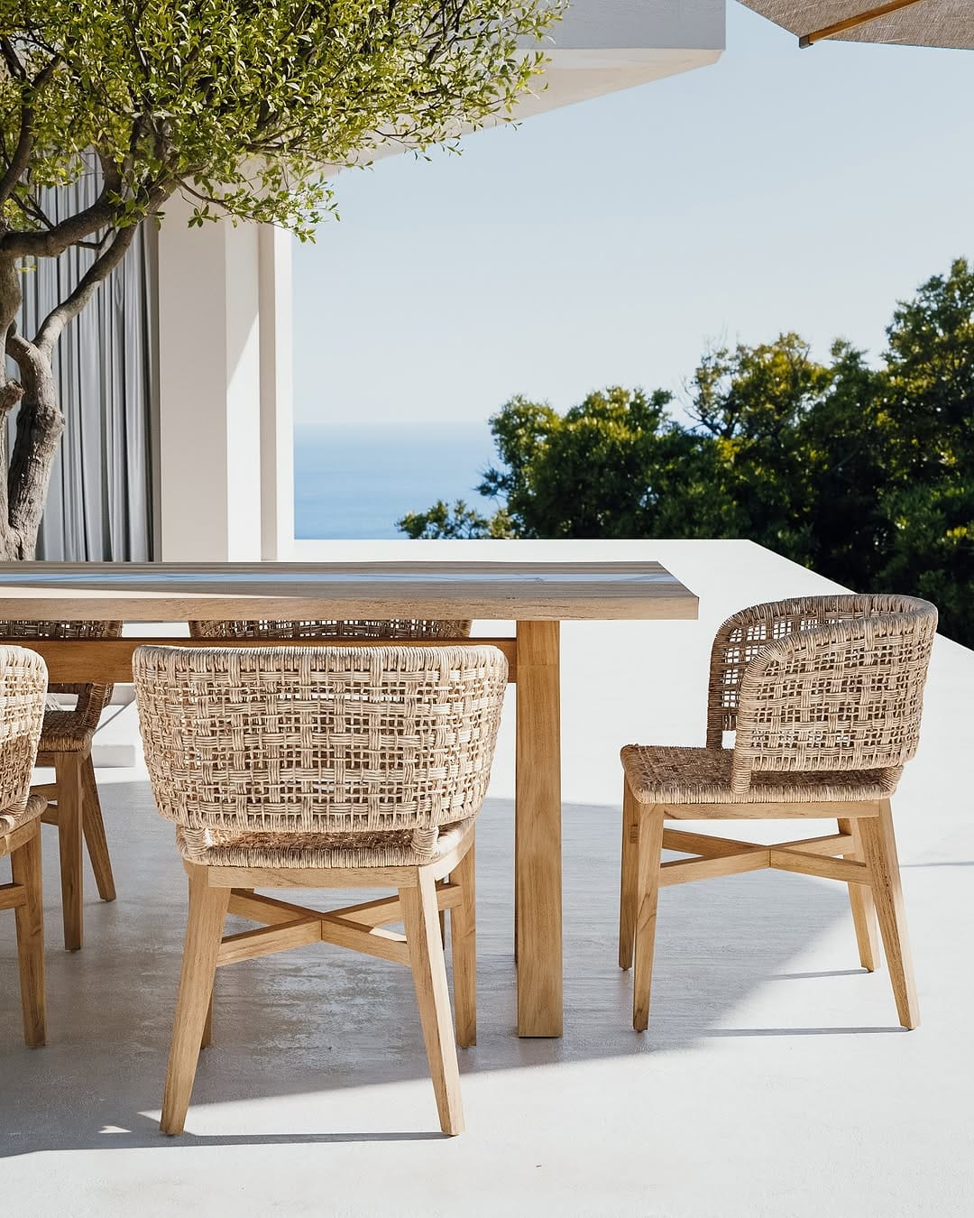 Post 2 by Bali Home on Instagram (image)