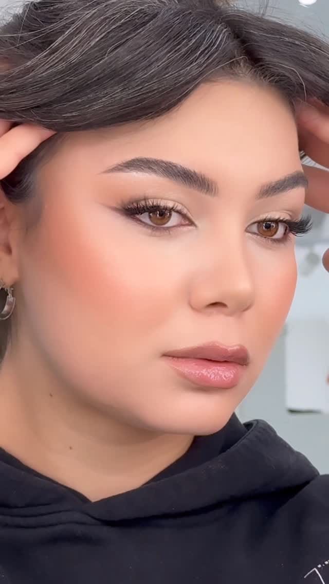 Post 4 by RABİA YILMAZ Makeup Studio on Instagram (video)