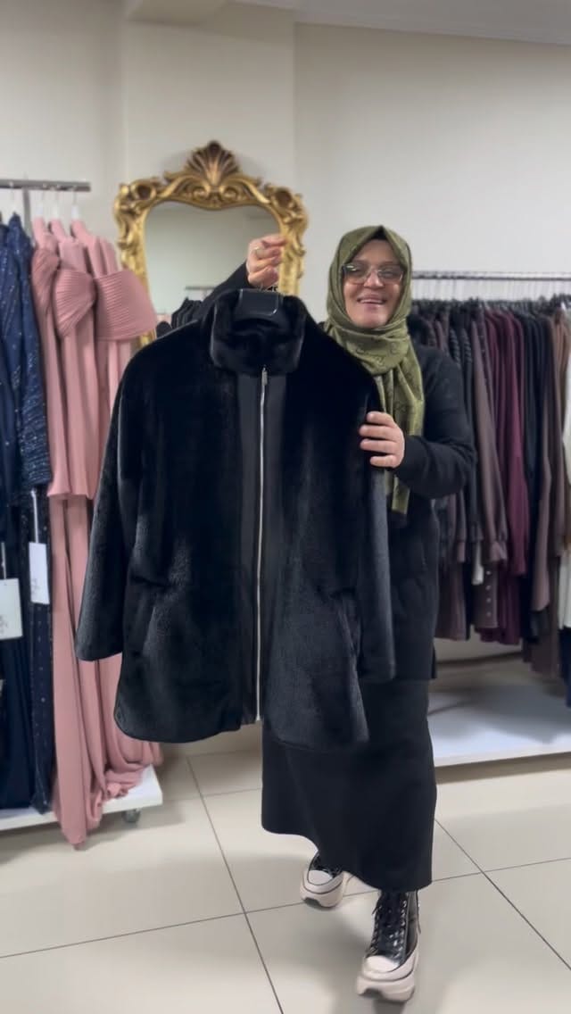 Post 7 by BUTİK ZORLU on Instagram (video)