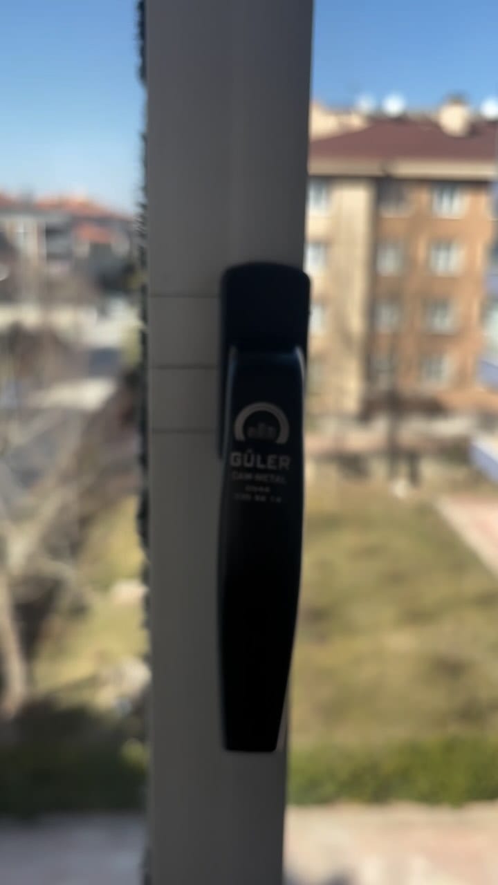 Post 10 by Güler Cam Metal (Katlanır Cam Balkon Sistemleri) on Instagram (video)