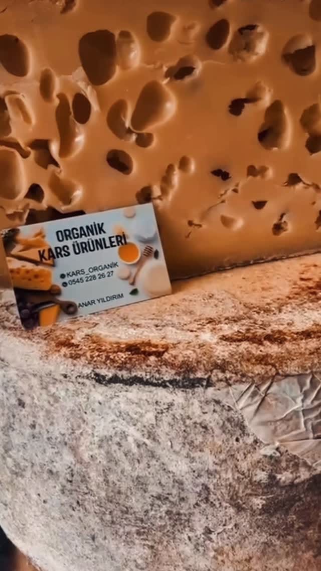 Post 10 by 🍯ORGANİK🧀 KARS 🧀ÜRÜNLERİ🍯 on Instagram (video)