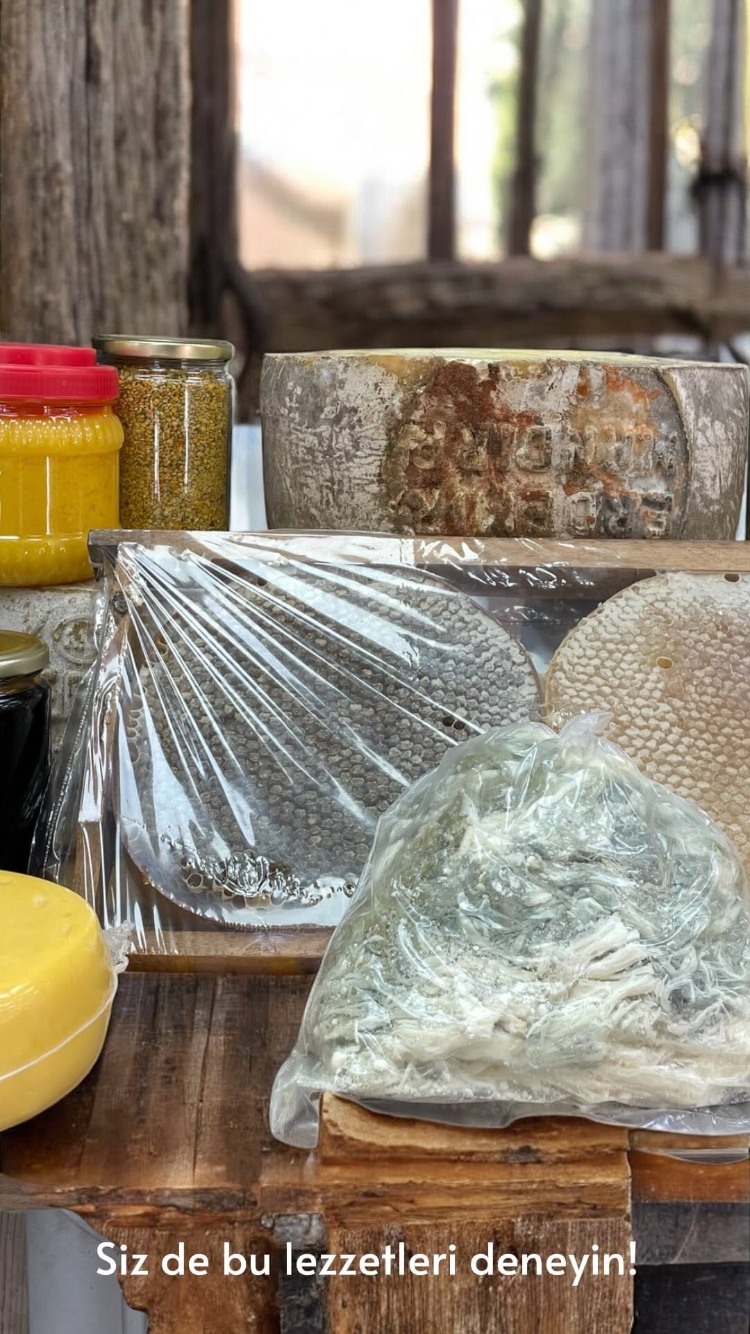 Post 5 by 🍯ORGANİK🧀 KARS 🧀ÜRÜNLERİ🍯 on Instagram (video)