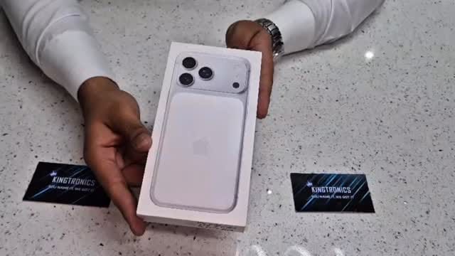 Post 5 by KINGTRONICS📱📞🤳 on Instagram (video)