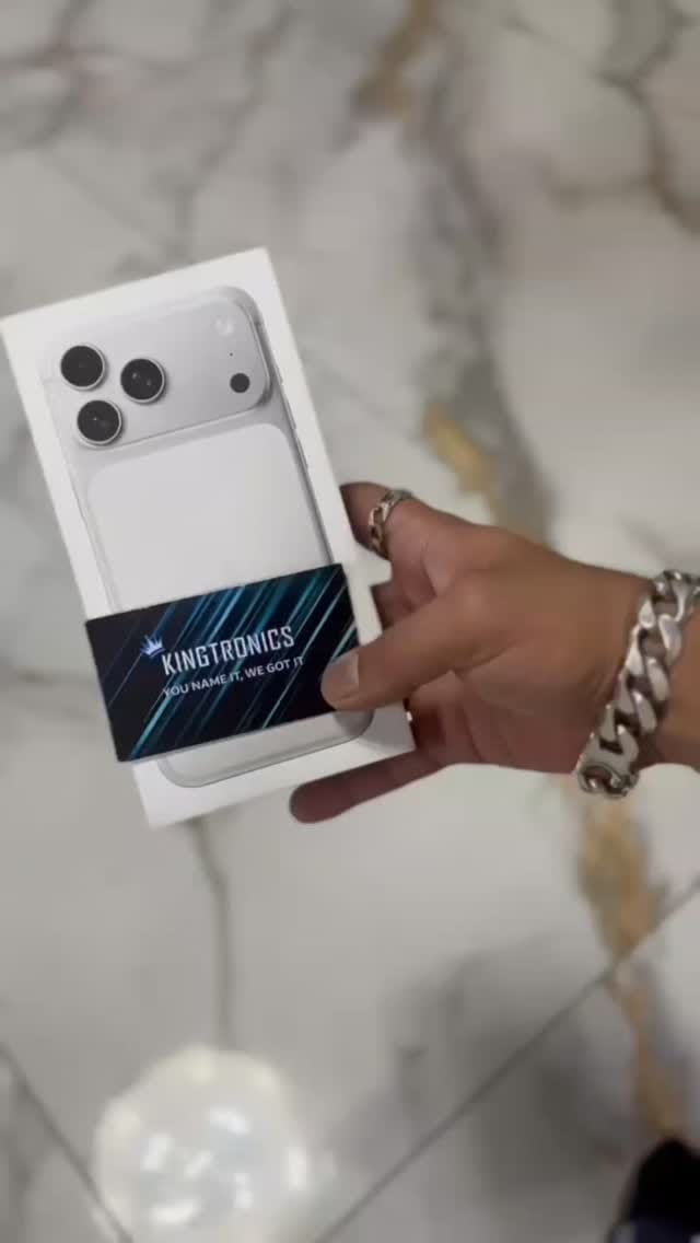 Post 9 by KINGTRONICS📱📞🤳 on Instagram (video)