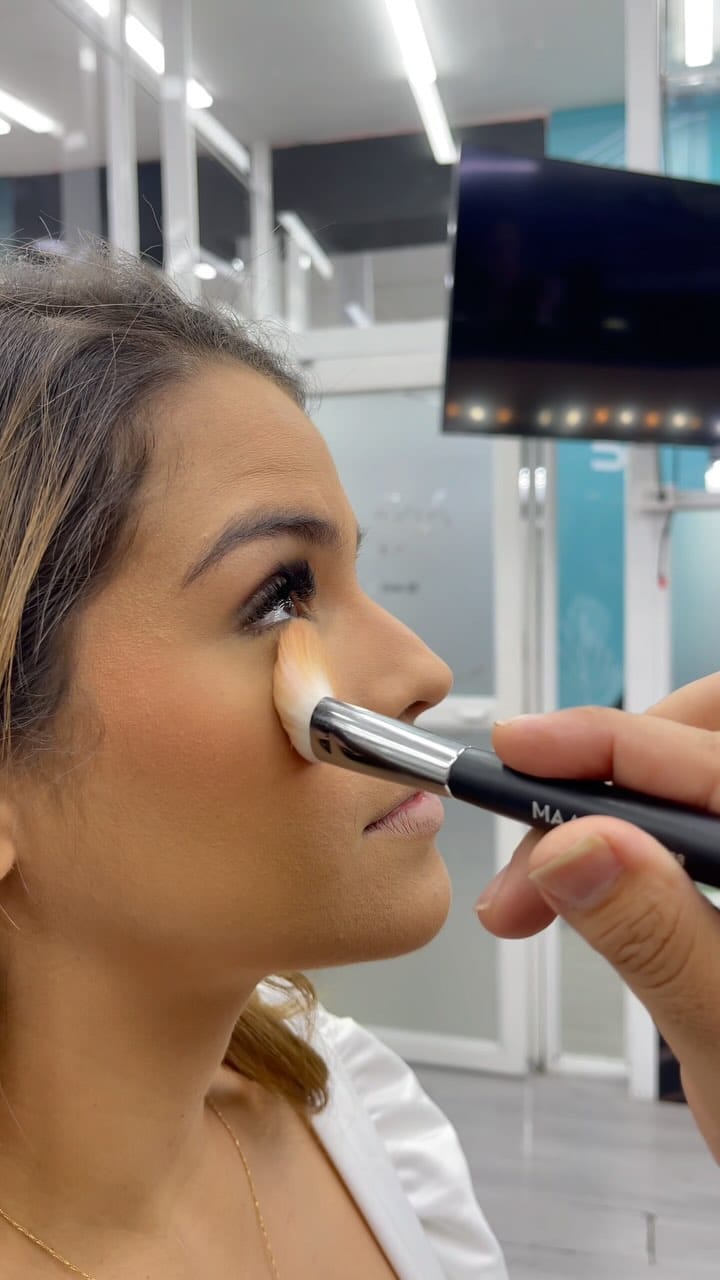 Post 2 by Ankara Studio - Makeup Room on Instagram (video)