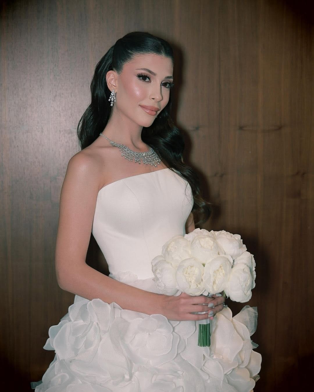 Post 8 by DUYGU SAVAŞ Hair&Makeup on Instagram (carousel)
