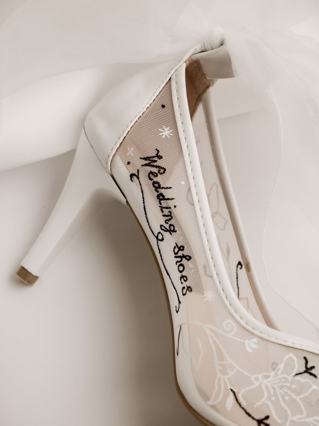 Post 5 by wedding shoes/کفش وتور عروس on Instagram (carousel)