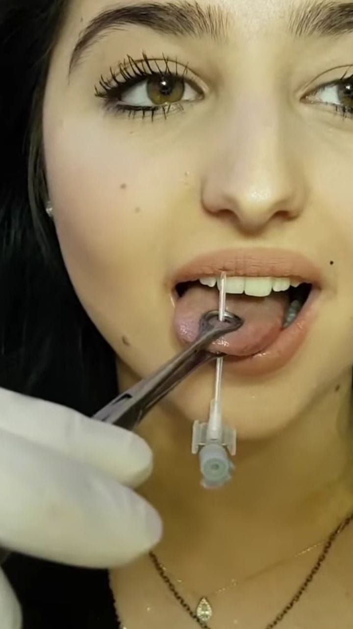 Post 10 by D&S Ankara Tattoo Piercing on Instagram (video)