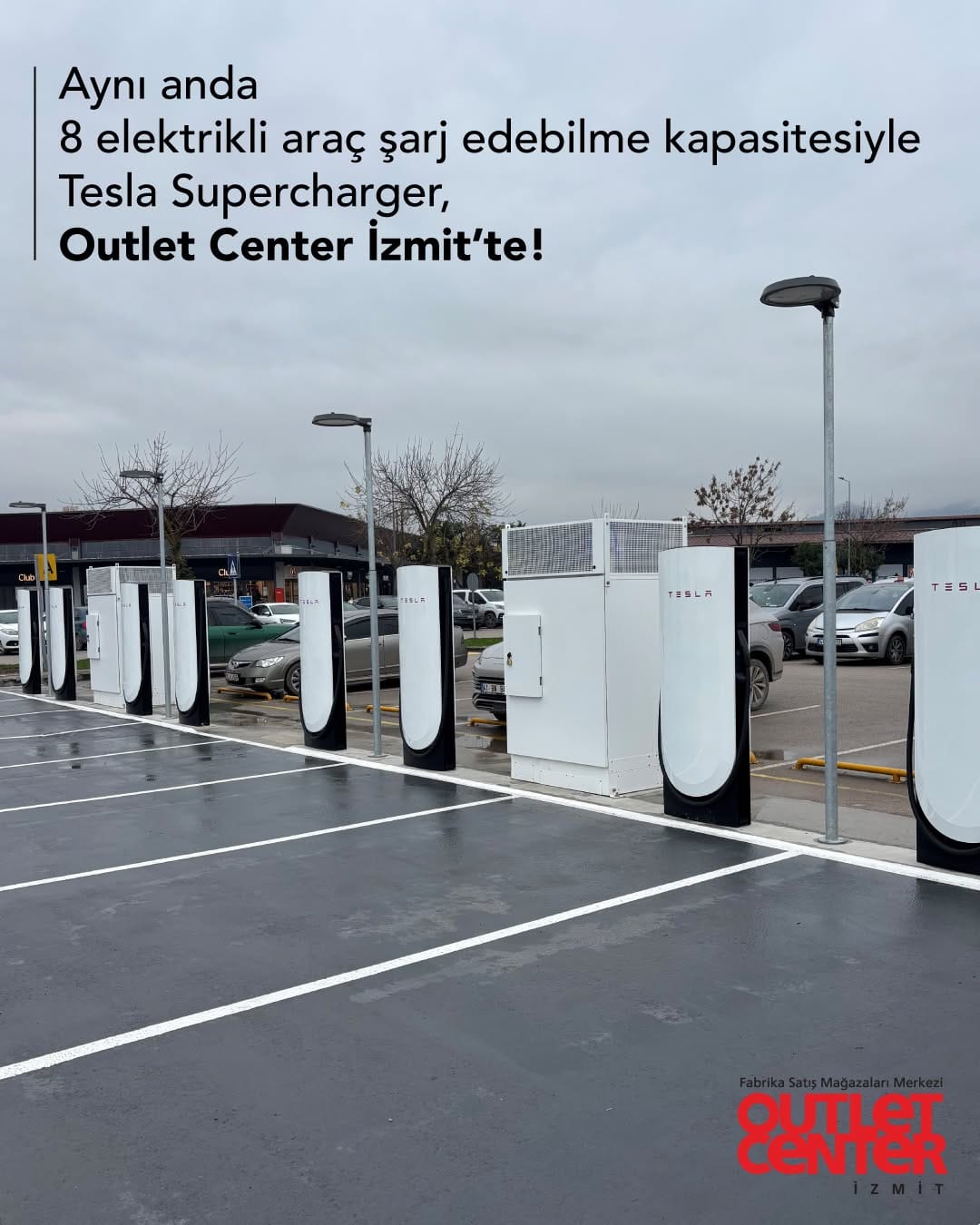 Post 1 by Outlet Center İzmit on Instagram (image)