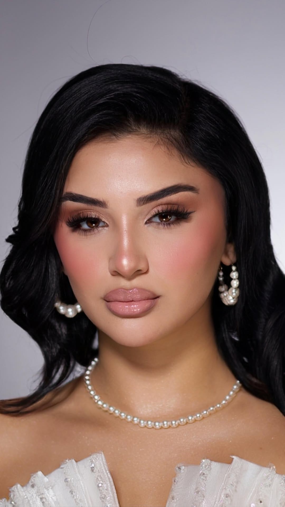 Post 2 by 𝐇𝐀𝐓𝐈𝐂𝐄 𝐄𝐅𝐊𝐀𝐍 | Makeup Studio on Instagram (video)