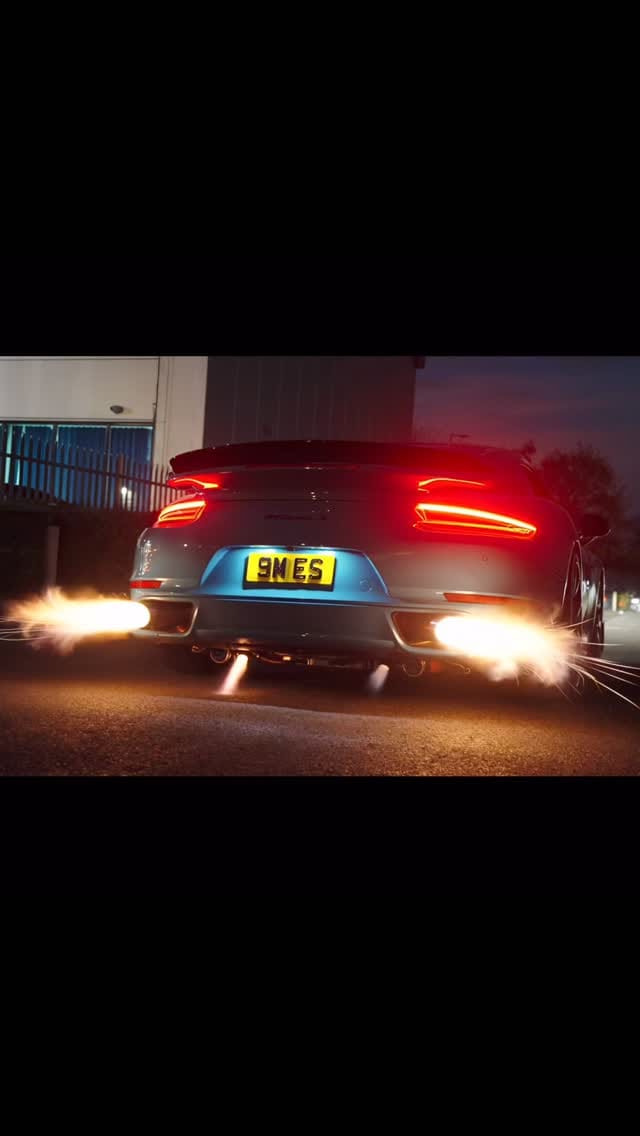 Post 10 by ESMOTOR on Instagram (video)
