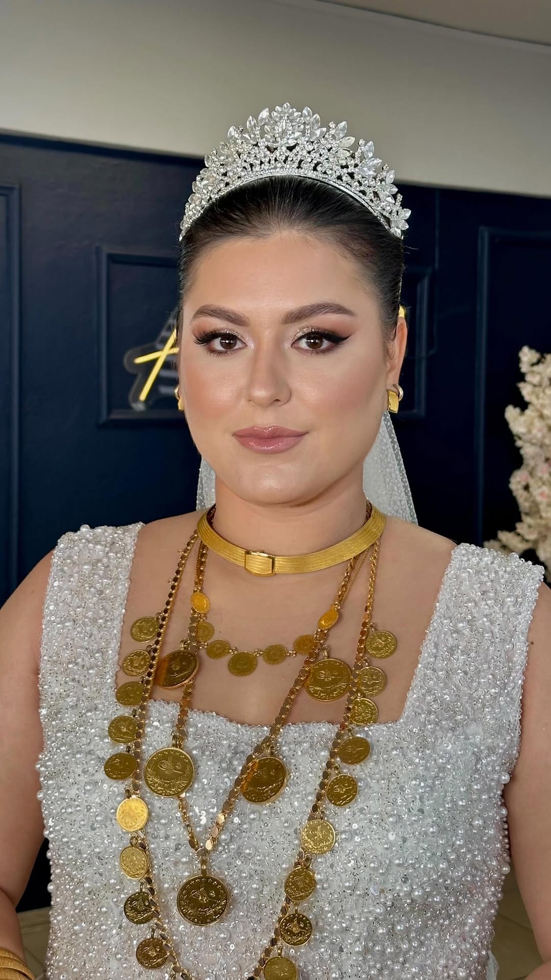 Post 5 by Aleyna Kuaför on Instagram (video)