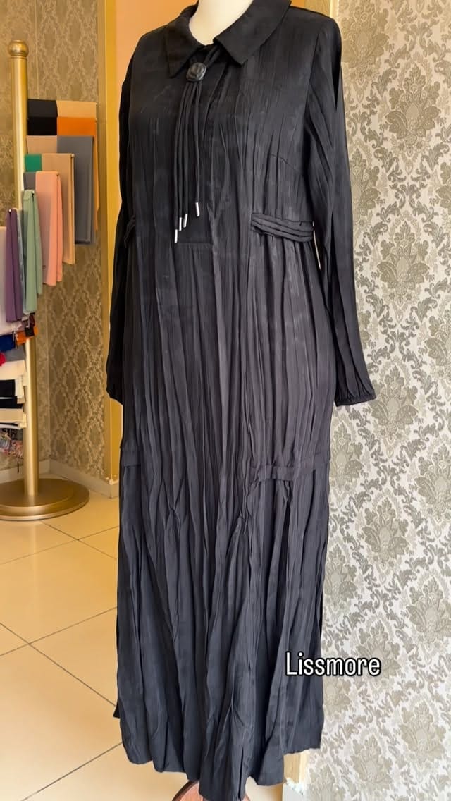 Post 3 by Arz-ı Endam Butik on Instagram (video)