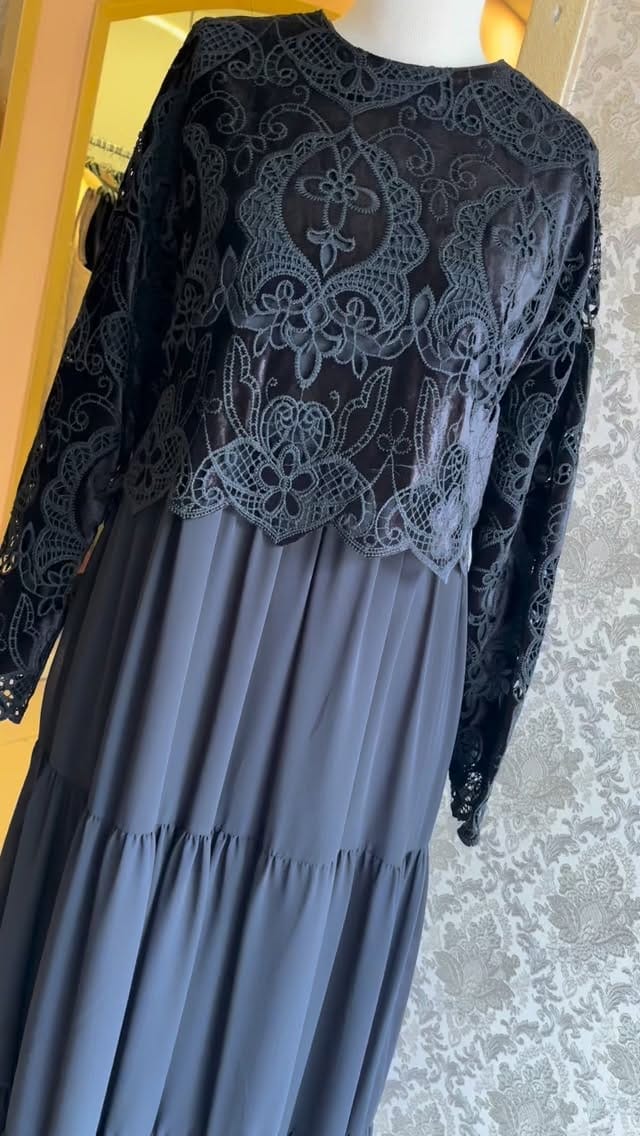 Post 10 by Arz-ı Endam Butik on Instagram (video)