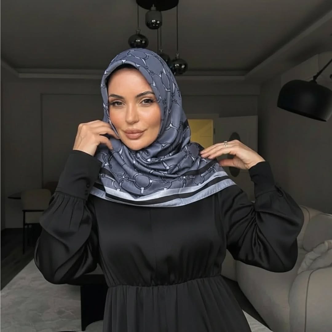 Post 8 by Siempre Scarf-Eşarp ve Şal on Instagram (carousel)
