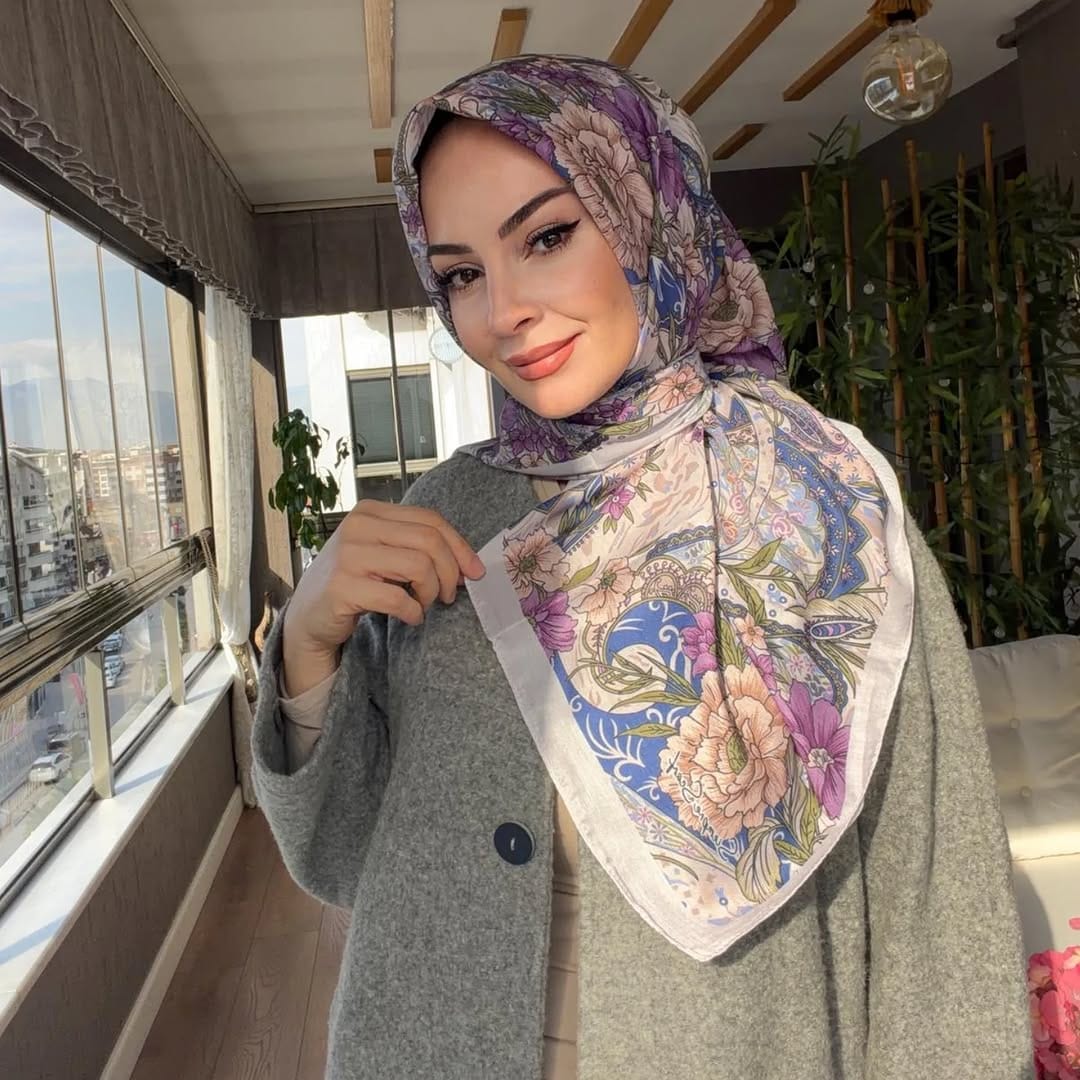 Post 9 by Siempre Scarf-Eşarp ve Şal on Instagram (carousel)