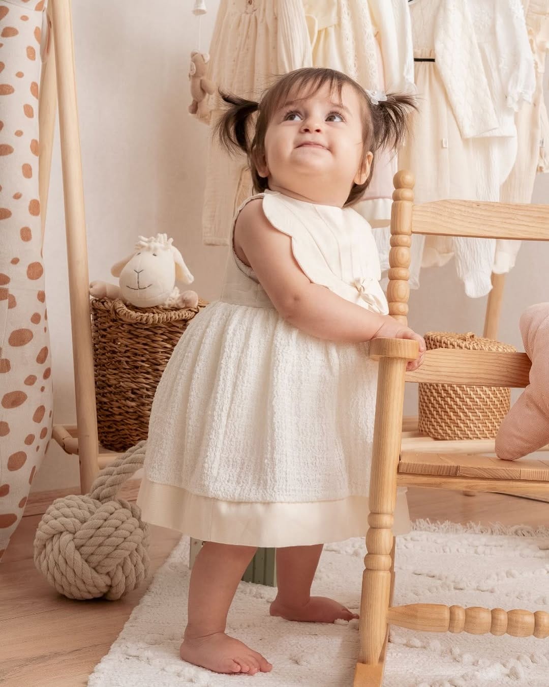 Post 10 by Tongs Baby on Instagram (image)