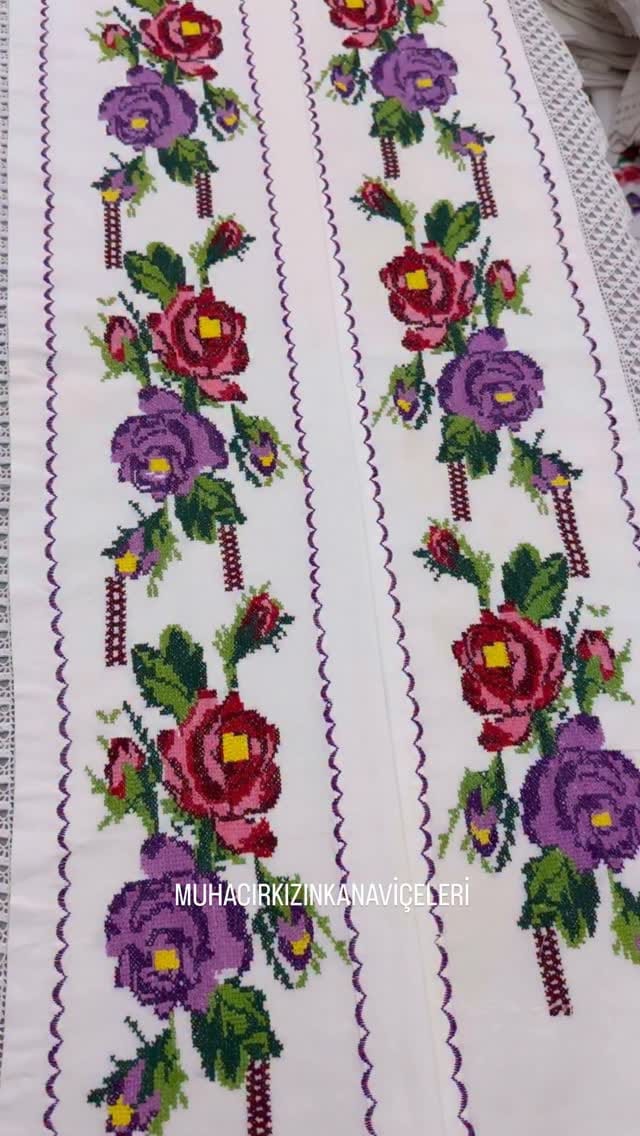 Post 1 by Sümeyye Kemer on Instagram (video)