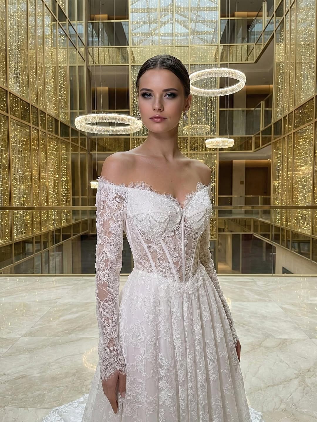 Post 2 by MİR GELİNLİK on Instagram (carousel)