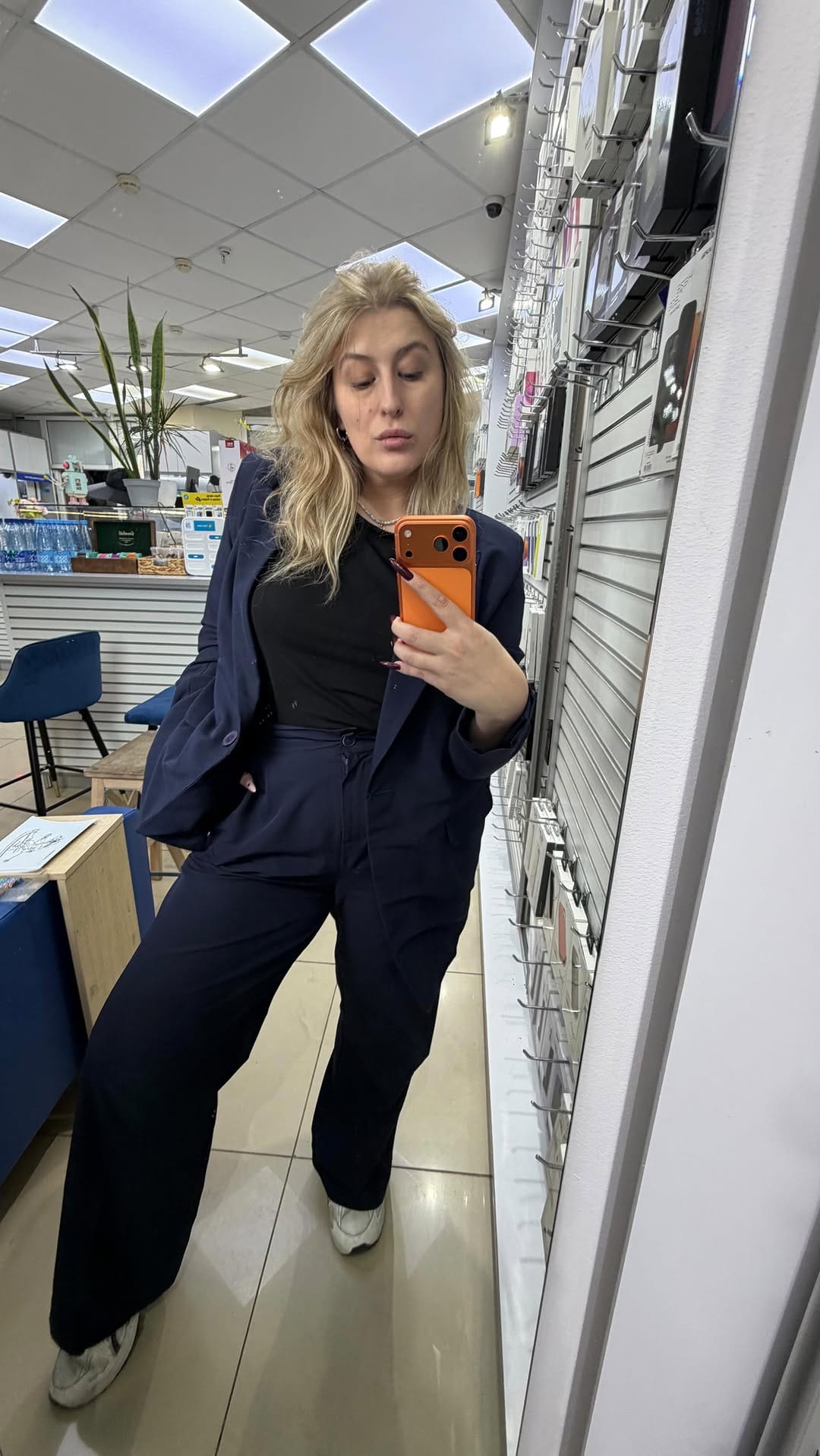 Post 5 by iЧехол Самара | Apple Dyson Xiaomi on Instagram (video)