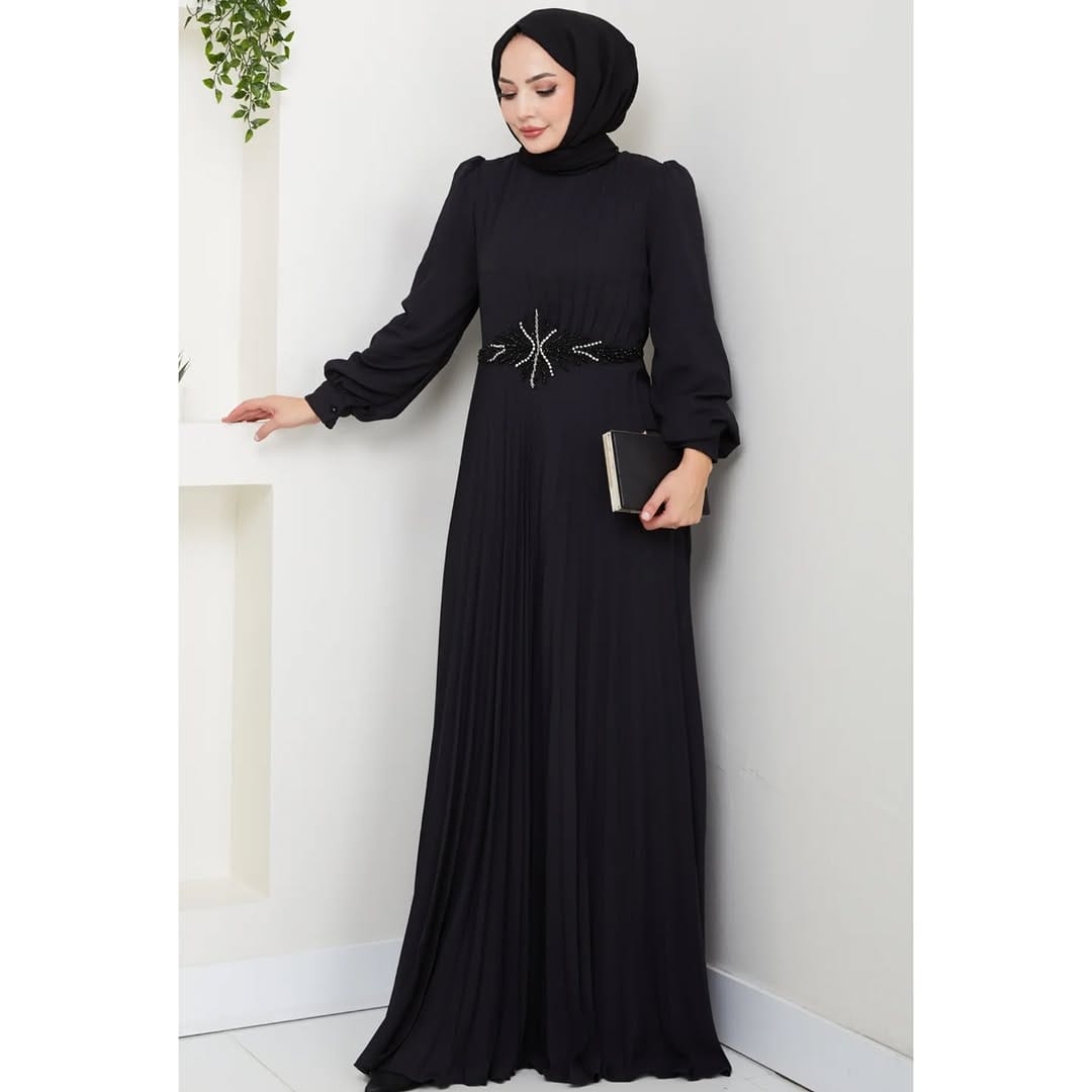 Post 10 by Turkish Dresses, abayas, evening dressed, hijabs on Instagram (image)