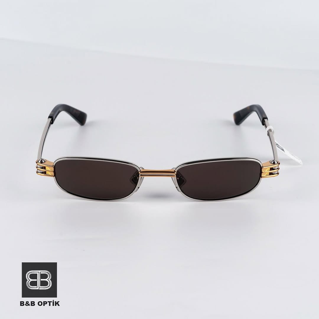 Post 9 by B&B Optik on Instagram (carousel)