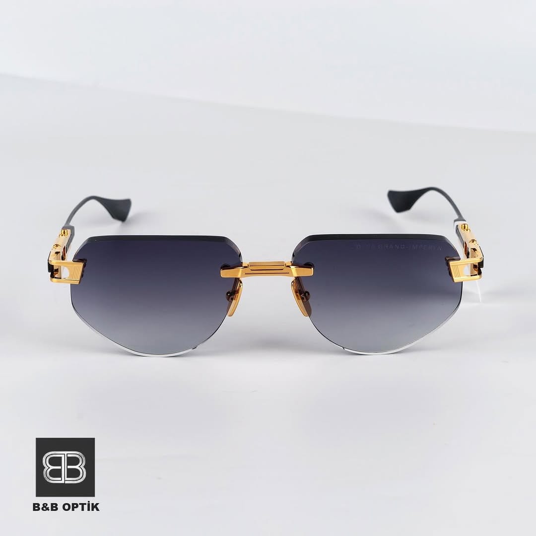 Post 1 by B&B Optik on Instagram (carousel)