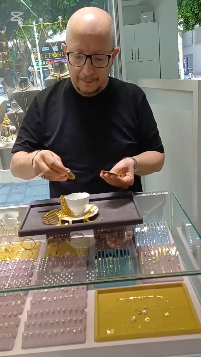 Post 2 by SÖĞÜT KUYUMCULUK on Instagram (video)