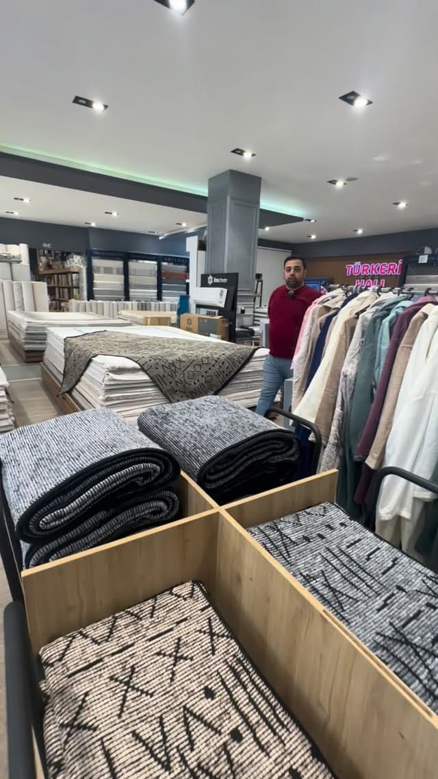Post 4 by türkeri halı kurdali on Instagram (video)