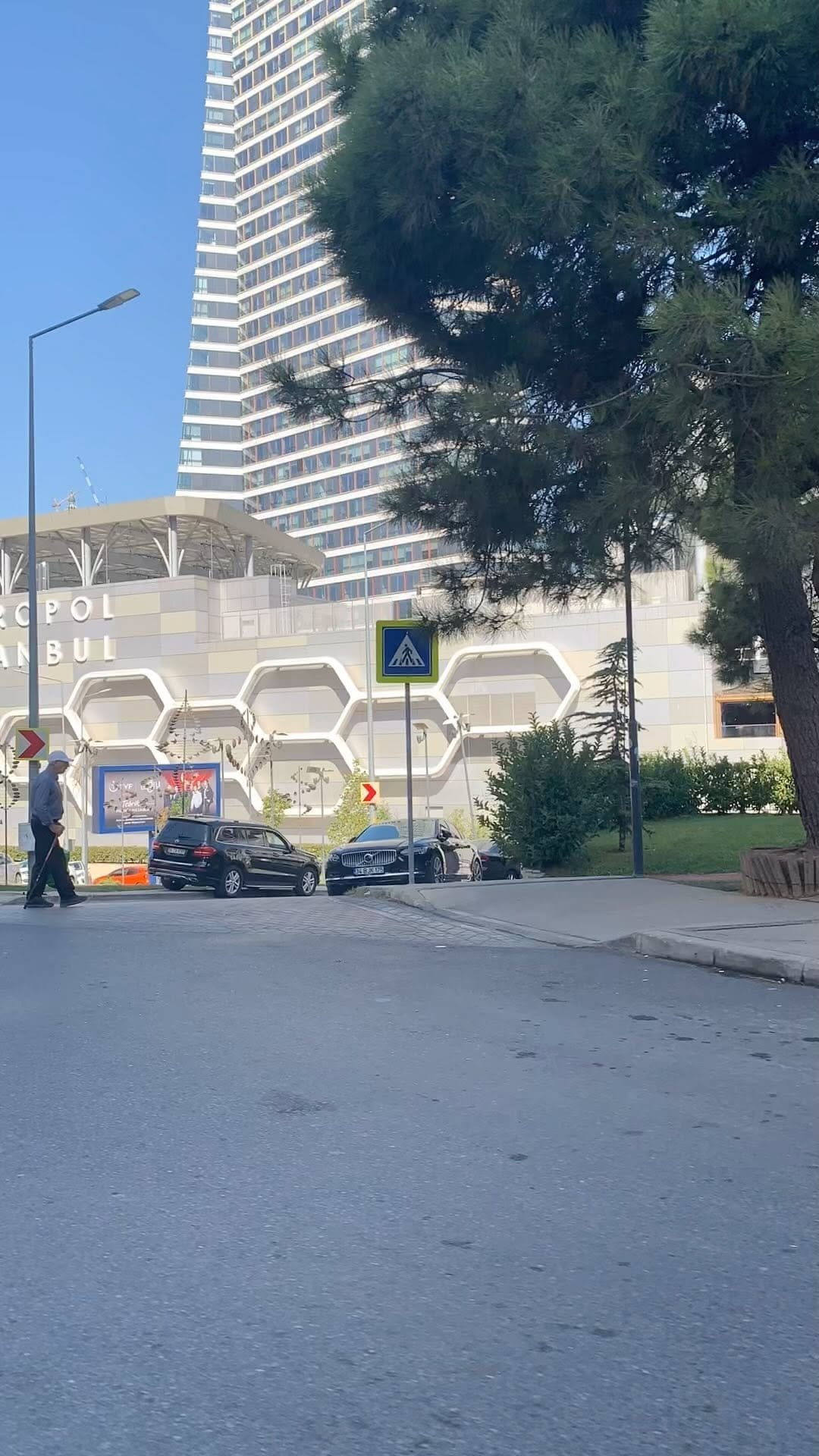Post 10 by İsmail AKPINAR on Instagram (video)