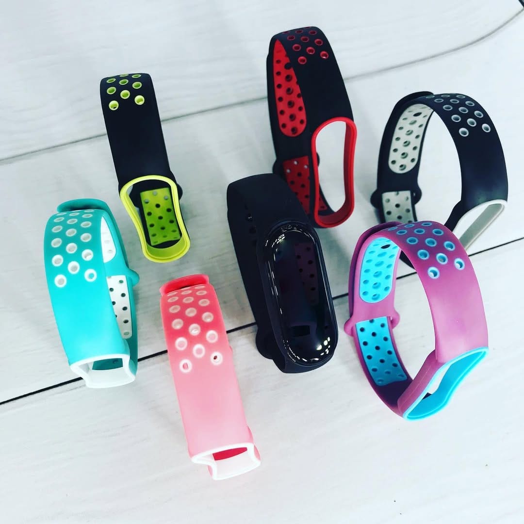 Post 9 by Чохли/Скло/Навушники/Аксесуари on Instagram (image)