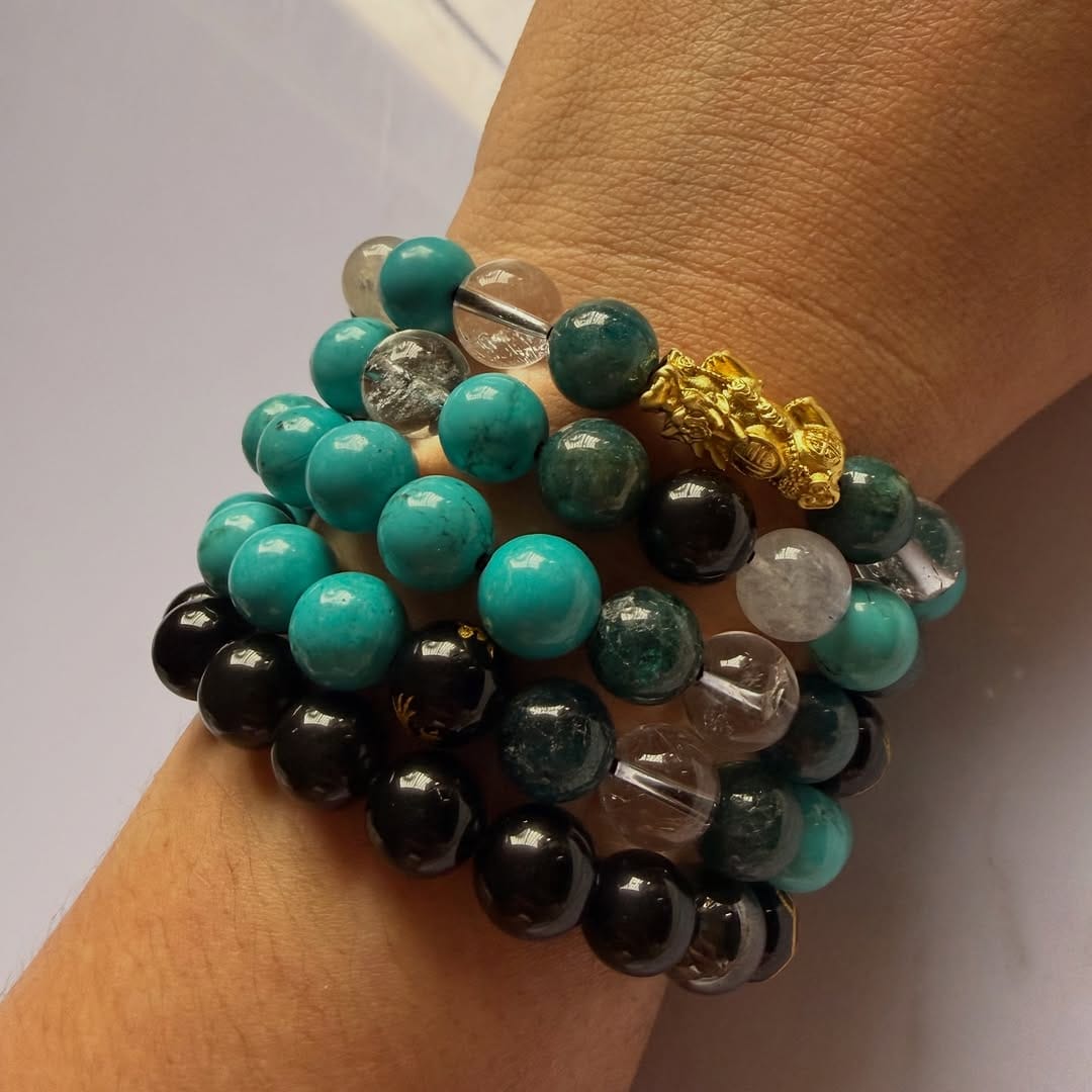 Post 3 by Dear Kismet: Crystal Shop on Instagram (image)