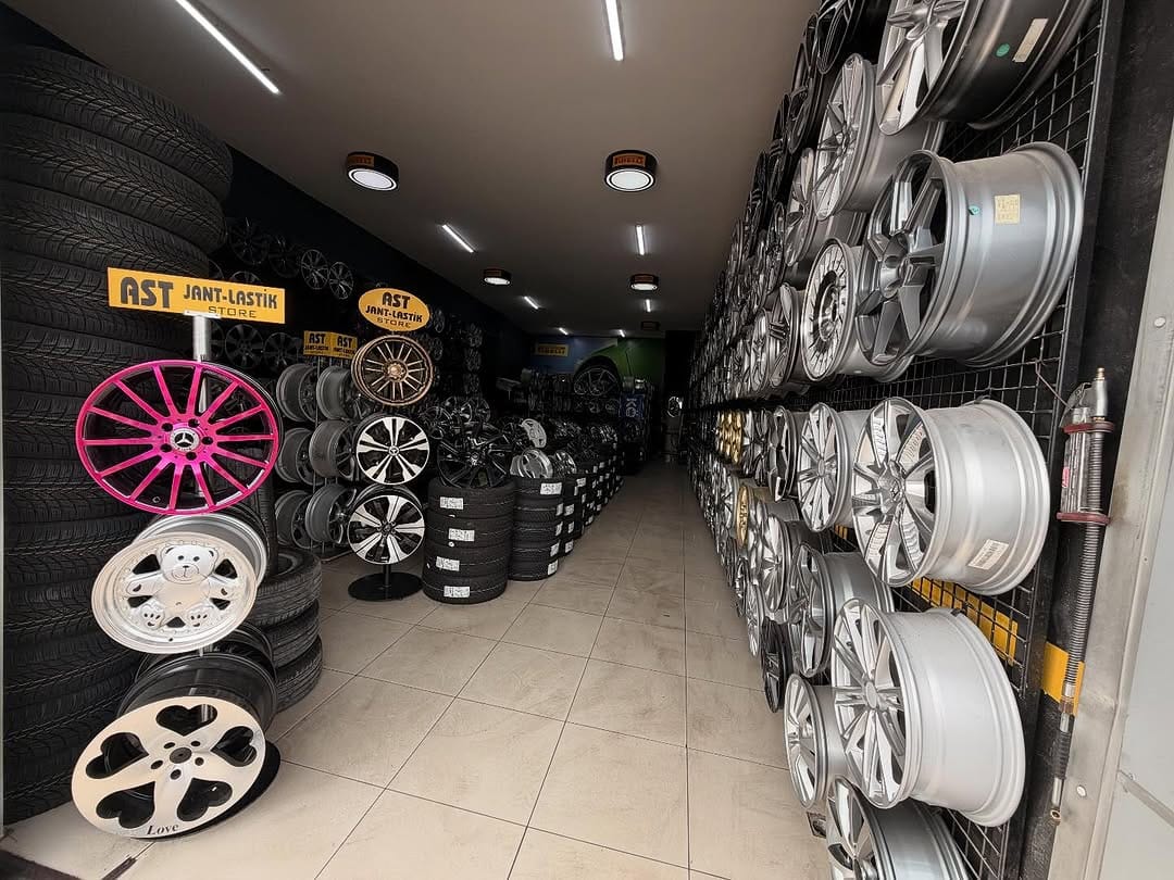 Post 2 by AST JANT LASTIK STORE on Instagram (image)